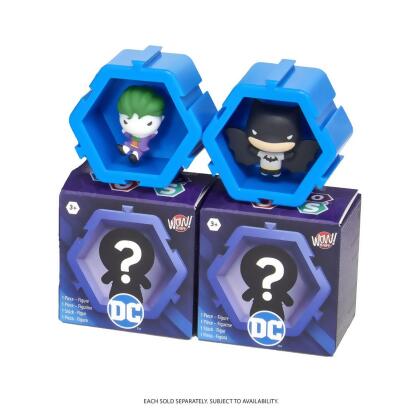 Mattel HTJ52 Nano Pods Connectable Collectable DC Universe Surprise Toy Character Figures Inside Attached Pod Assortment Styles May Vary