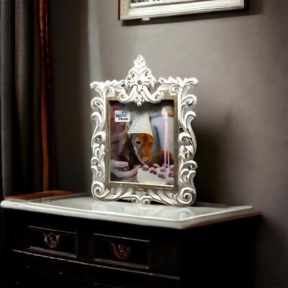 Metrotex Designs 12032 8 x 10 in. Royal Orleans Picture Frame - White Wash 