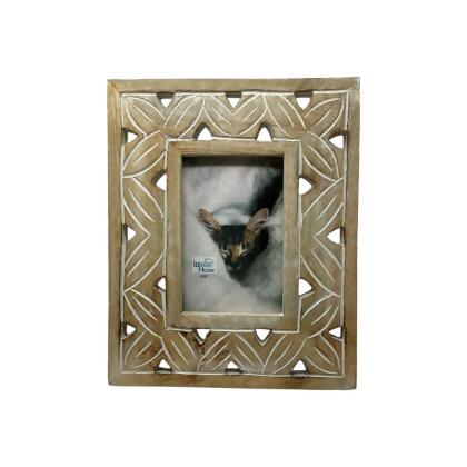 Metrotex Designs 12016 4 x 6 in. Leon Picture Frame - White Wash 