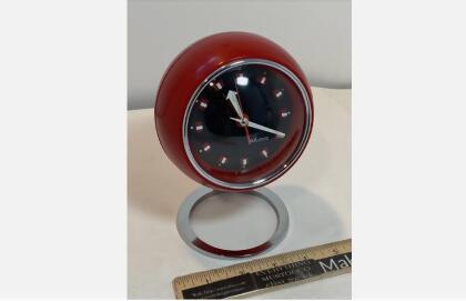 Bulova Alarm2 Bulova Retro Red Mid Century Modern Mcm Atomic Age Wind Up Pedestal Alarm Clock 