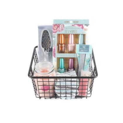Ohio Basket Chic Manicure Pedicure Spa Gift Basket