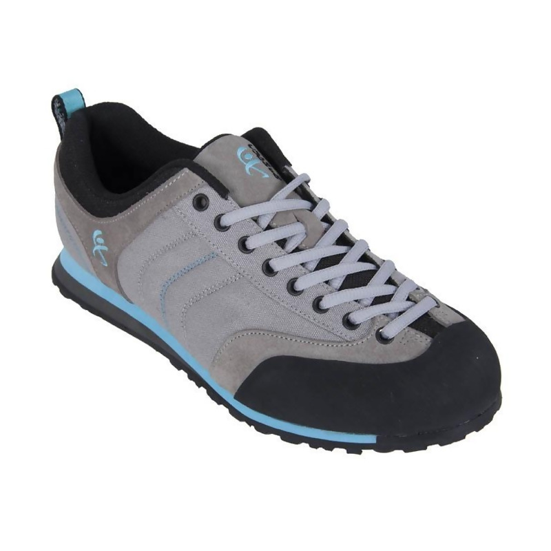 climbing shoes size 9