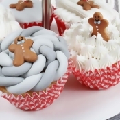 Culpitt Gingerbread Man Sugar Decorations - Pack of 12 Culpitt Gingerbread Man Sugar Decorations - Pack of 12