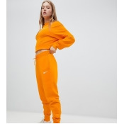 Nike Exclusive To ASOS Orange Joggers - Orange Nike Exclusive To ASOS Orange Joggers - Orange