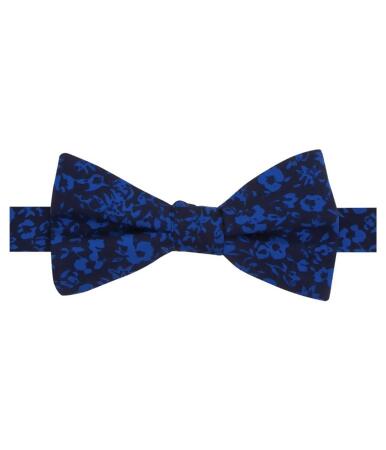 Tommy Hilfiger Mens Floral Pre-Tied Bow Tie - Short (under 57 in.)