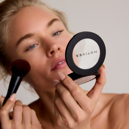 Motives&reg; Filter HD Powder alternate image