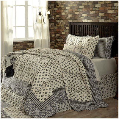 Farmhouse Bedding Elysee Quilt From Shop Com Marketplace At Shop Com