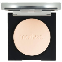 Motives® Luminous Translucent Pressed Powder - Light/Medium