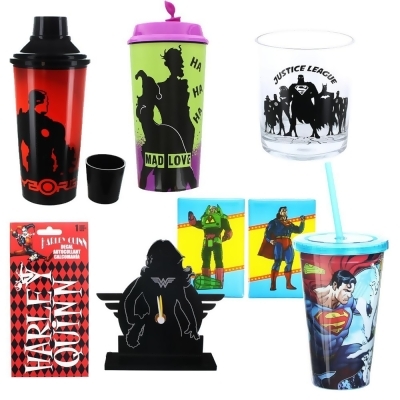 DC Comics 8 Piece Gift Set with Tumbler, Travel Cup, Carnival Cup and More 