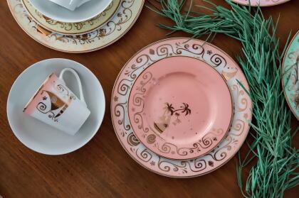 Disney Princess 16-Piece Dinnerware Set | Merida, Pocahontas, Moana, Snow White alternate image