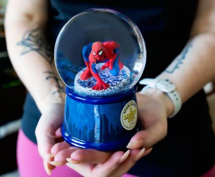 Marvel Spider-Man New York Skyline Light-Up Collectible Snow Globe alternate image