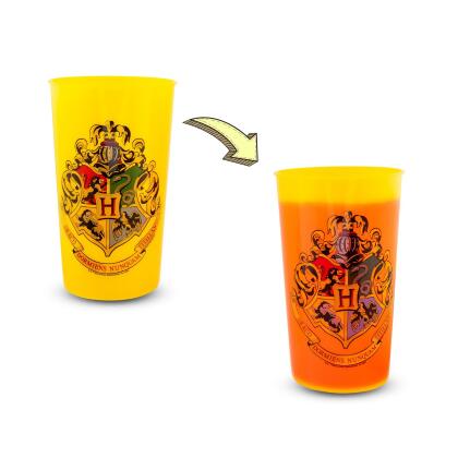 Harry Potter Hogwarts 20-Ounce Plastic Color-Changing Cups | Set of 4 alternate image