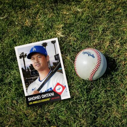 MLB Topps Living Set Card #729 Shohei Ohtani alternate image