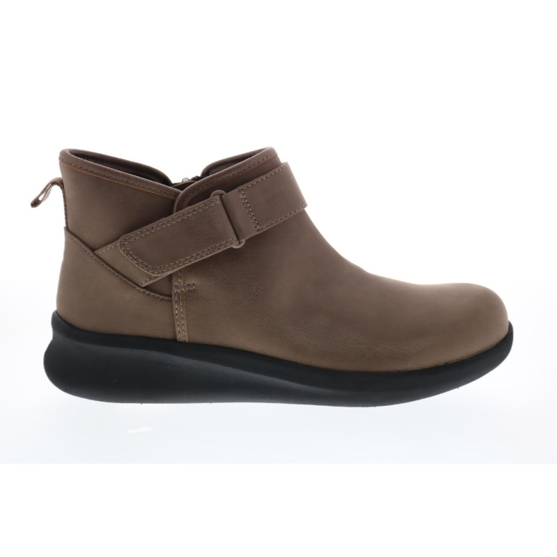 clarks sillian booties