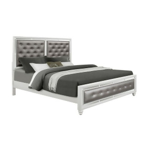 Global Furniture Mackenzie Platform Bed in White - All