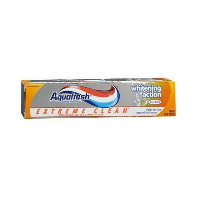 Aquafresh Extreme Clean Whitening Action Toothpaste Mint Blast - 5.6 oz 