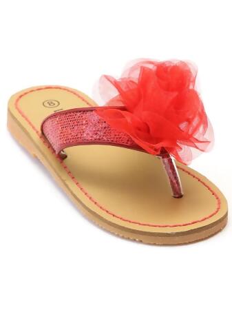 girls red flip flops