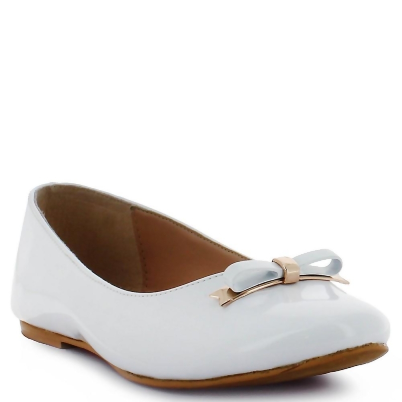 white and gold flats