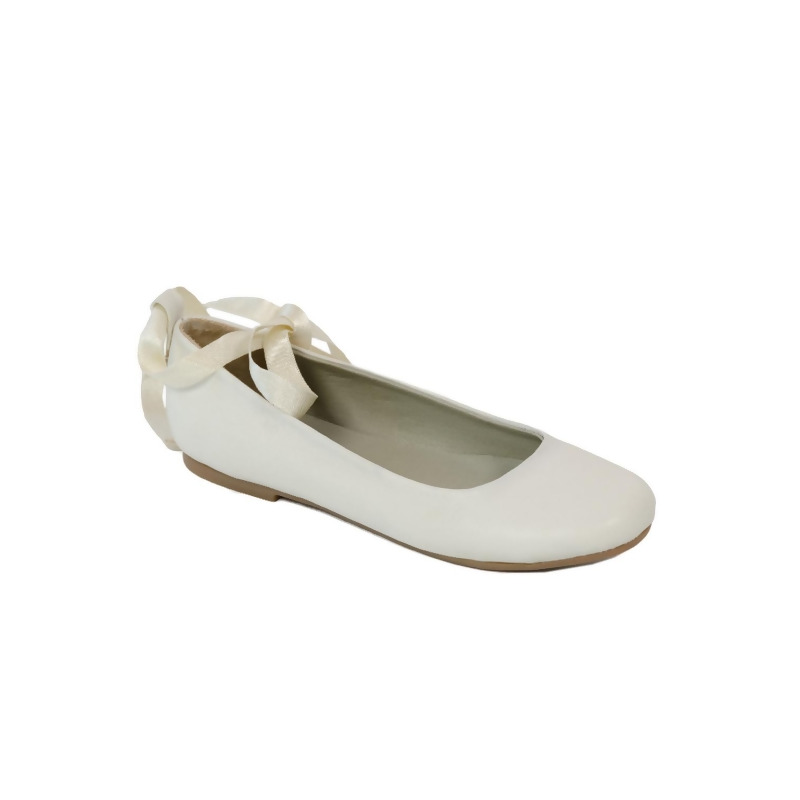 girls ivory ballet flats