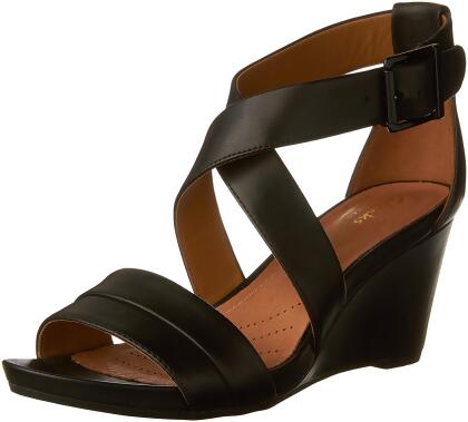 platform sandals clarks