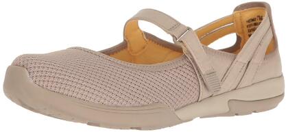 Bare Traps Womens Hastings Fabric Low Top Walking Shoes - 7 M US Womens