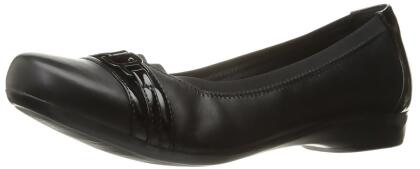 Clarks Womens Kinzie Leather Closed Toe Loafers - 8.5 W US Womens