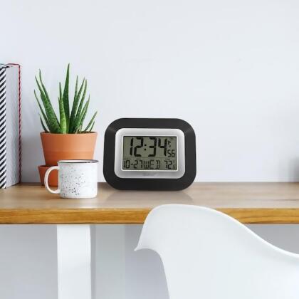 Manufacturer Varies Atomic Digital Wall Clock w Indoor Temp WT-8005U-B-INT alternate image