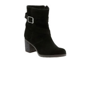 Clarks Clarks
