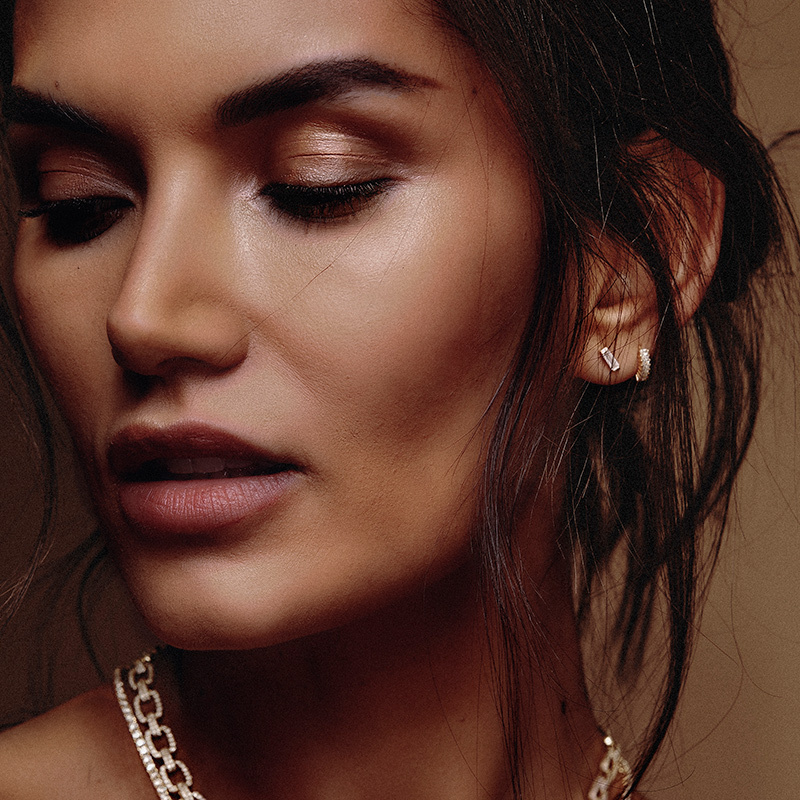 ISABELLA - Baguette Mini Studs
