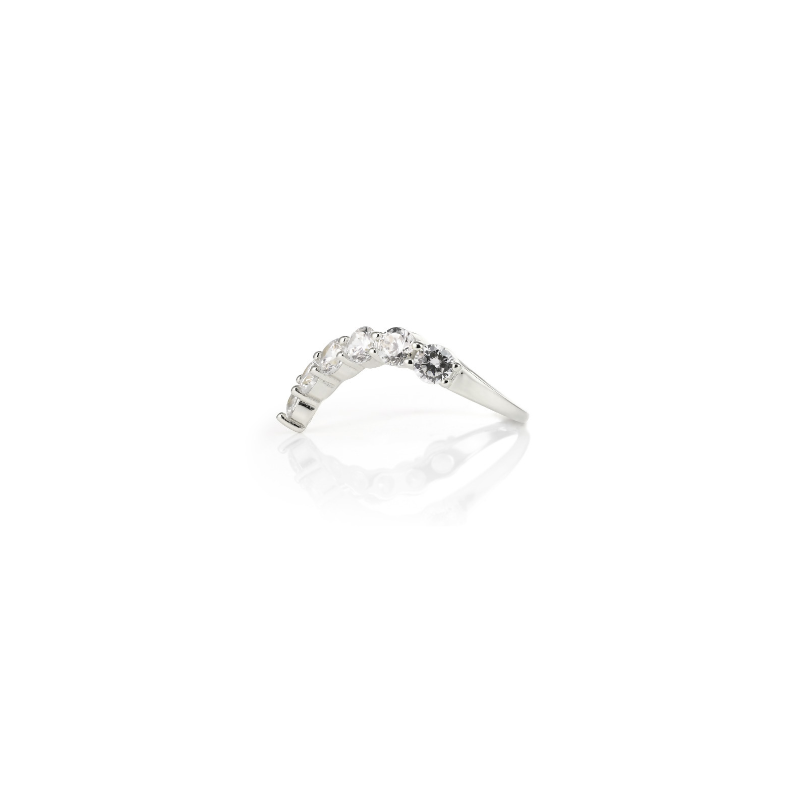 CHERI - V Shaped Bezel Set Ring
