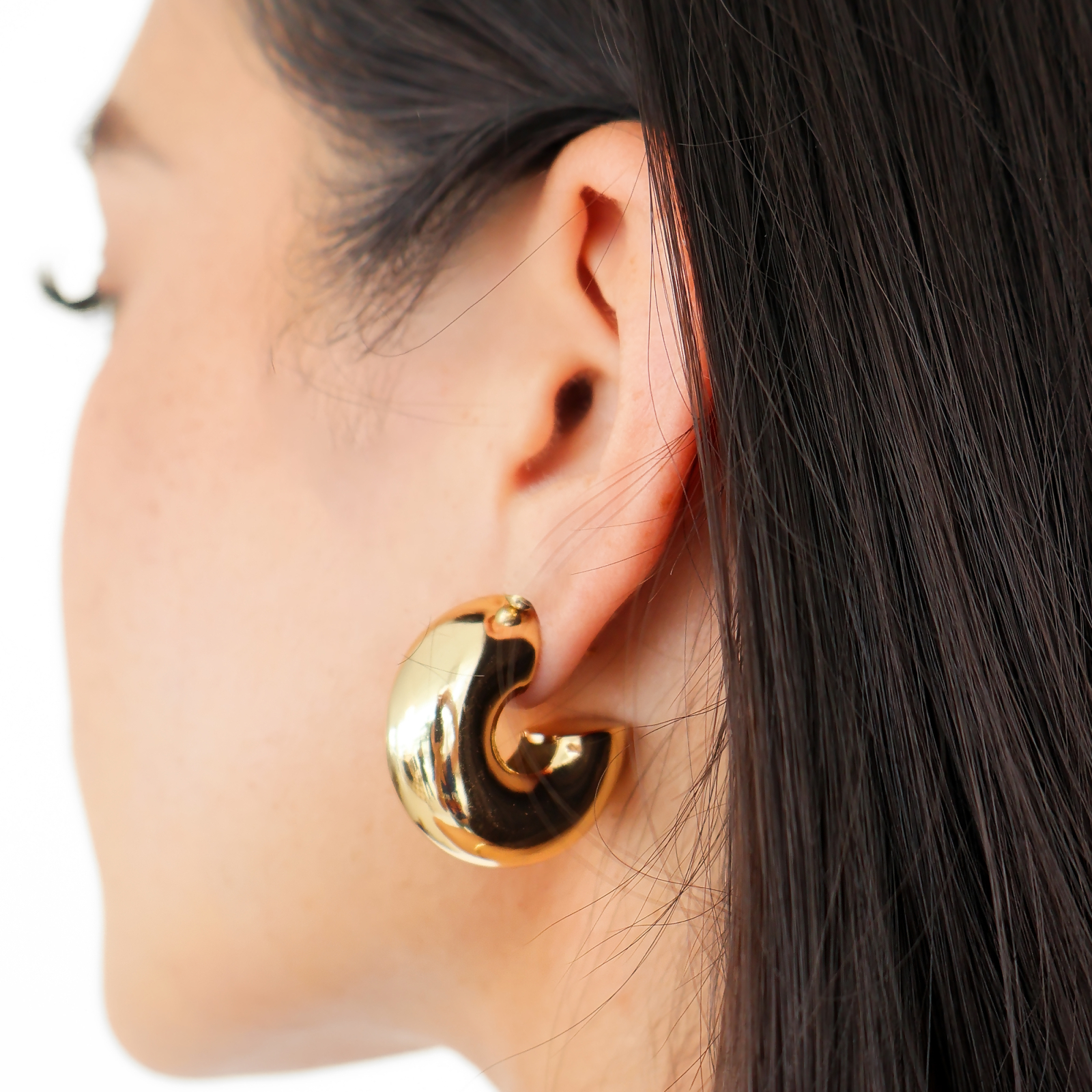 LONDON – Chunky Hoop Earring
