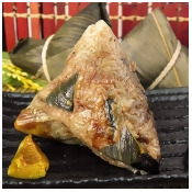 現貨+預購【陳媽媽】巴掌南瓜肉粽6顆+養生中藥素干貝肉粽6顆/ 現貨+預購【陳媽媽】巴掌南瓜肉粽6顆+養生中藥素干貝肉粽6顆