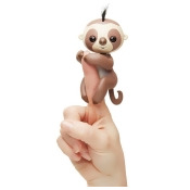 Fingerlings Sloth - Kingsley Fingerlings Sloth - Kingsley