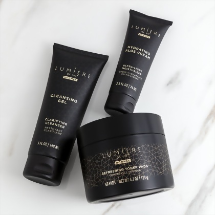 Lumi&#232;re de Vie&reg; Hommes Refreshing Toner Pads alternate image
