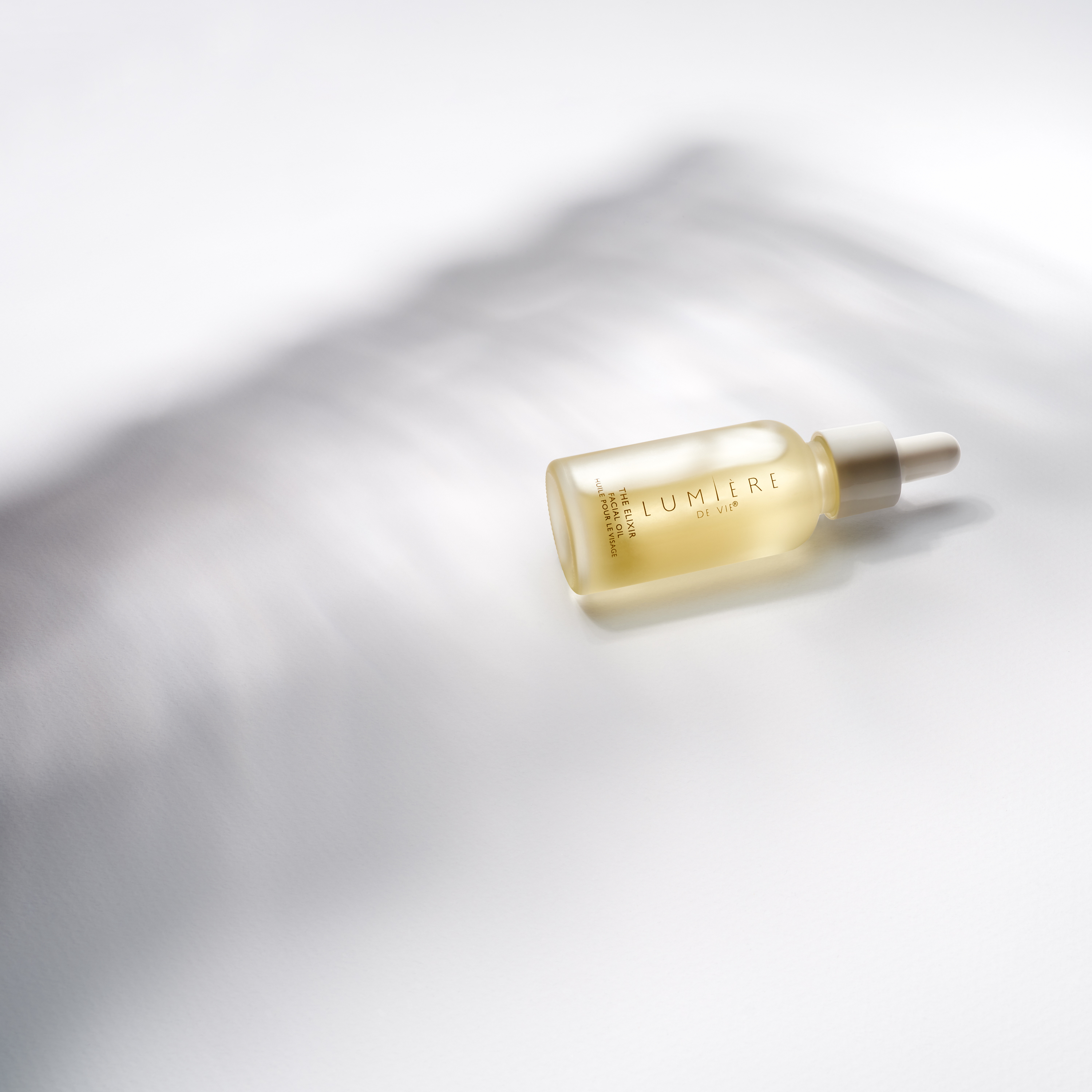 Lumière de Vie®極緻妍亮面部再生精華油