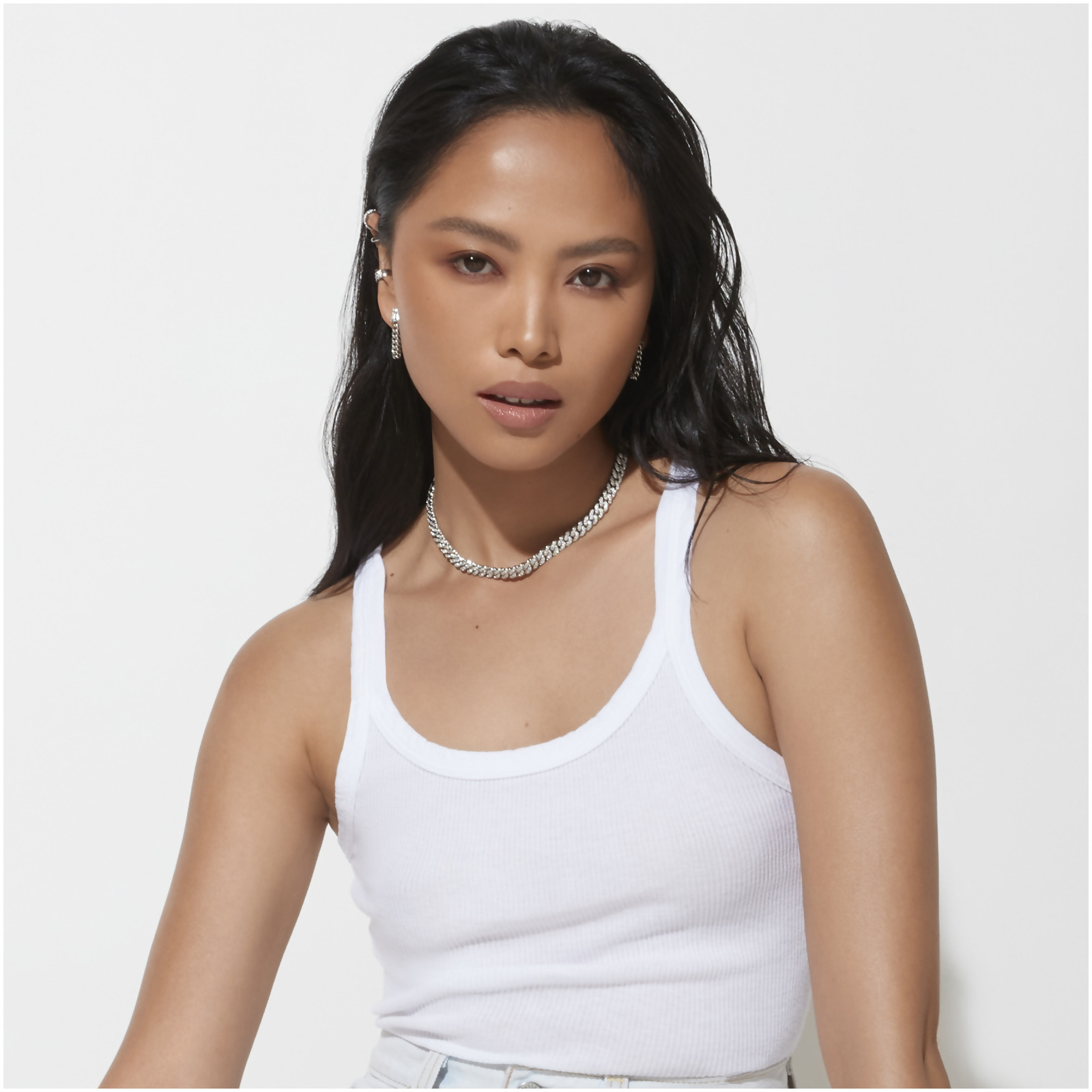 SELENA – Pave Cuban Link Chain