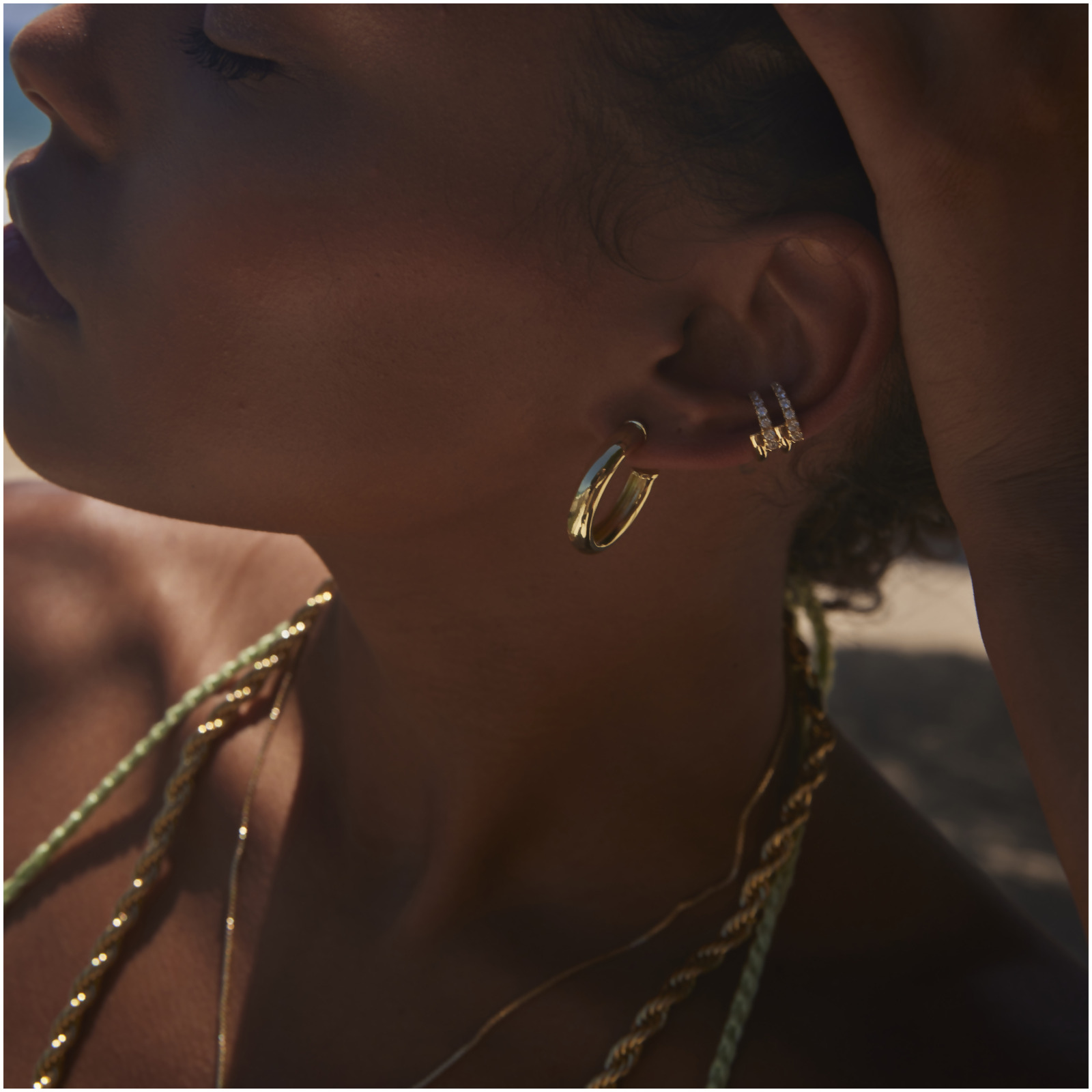 PARIS – Classic Tube Hoop Earrings