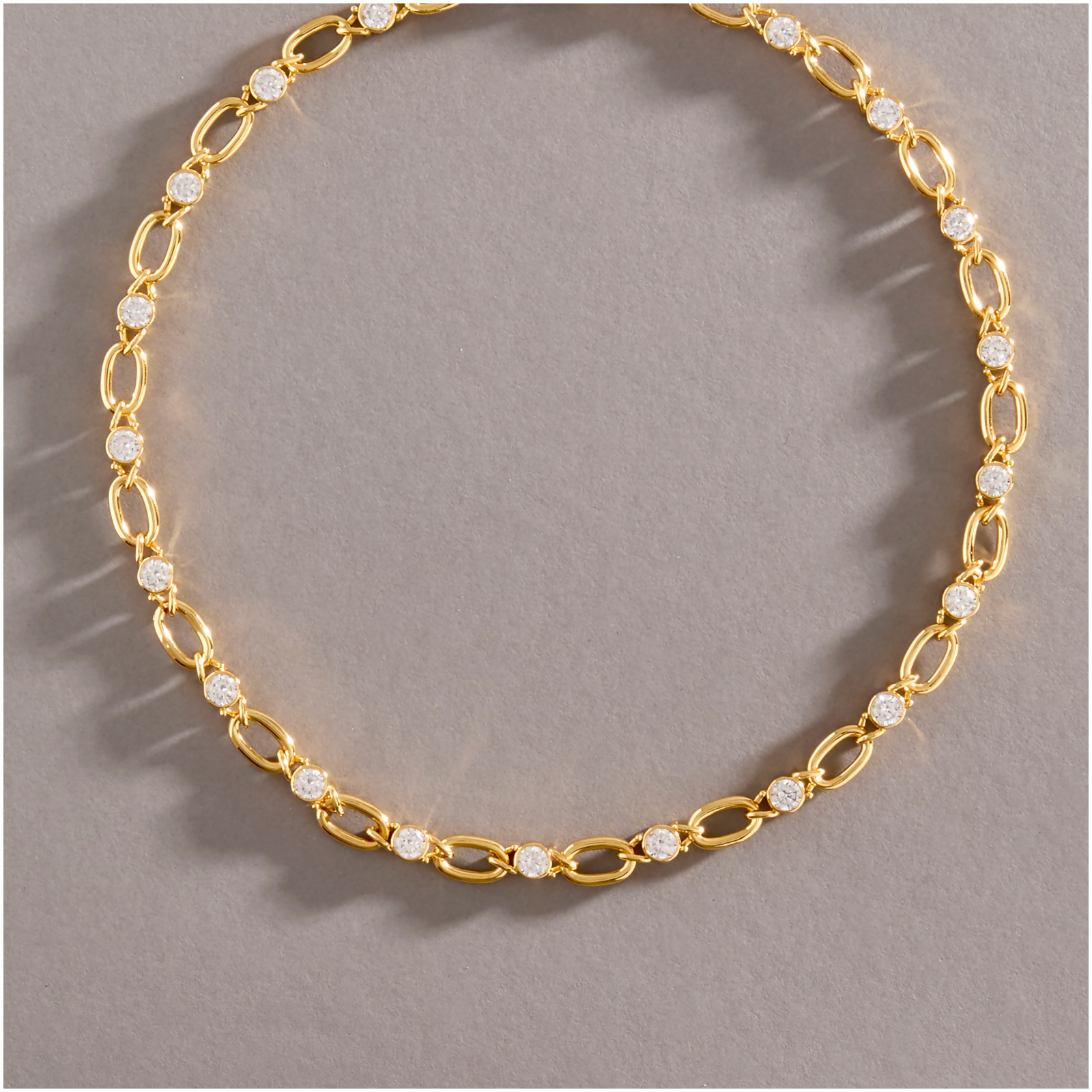 ZARAH – Bezel Set Link Necklace
