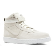 NIKE NIKE