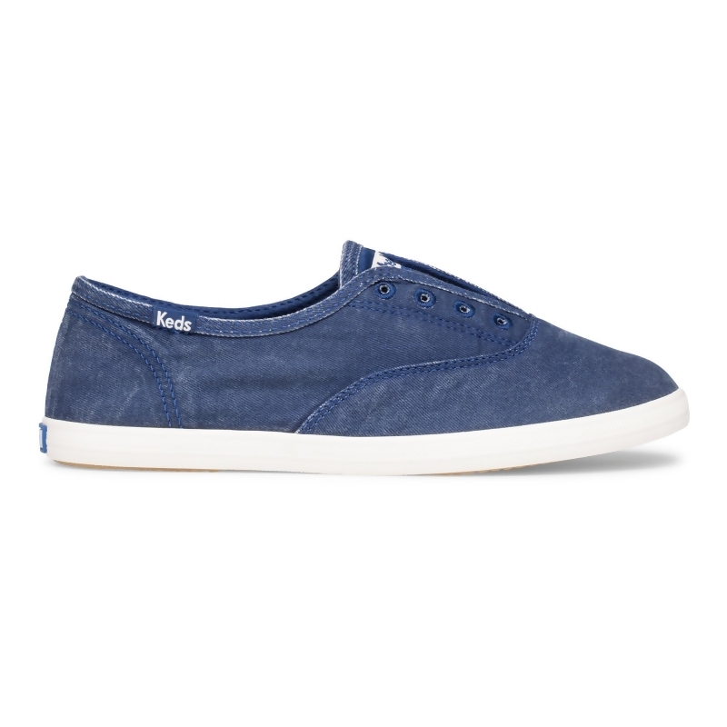 keds chillax sneakers