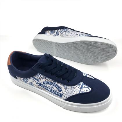 Harry Potter Quidditch at Hogwarts Men's Low Top Sneakers 