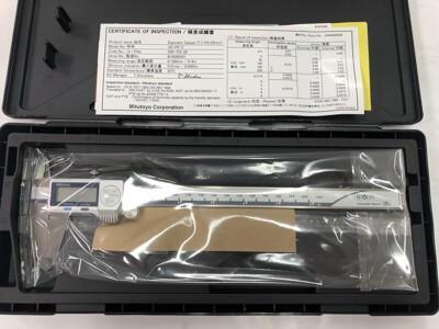 卡尺專家mitutoyo 三豐數位防水防塵卡尺500-753-20 200mm/0.01mm