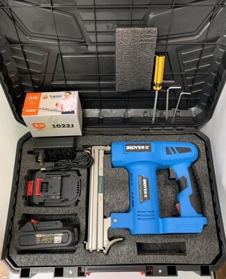 鋰電釘槍 摩誼(牧田款) 21v(18v)雙電 1022j 門釘 2.0ah 塑盒 /電動射釘槍