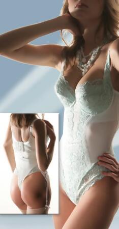 T-Back Bodysuit 丁字連身束衣 