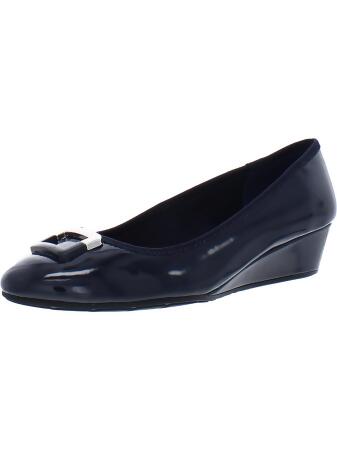 Bandolino patent discount leather wedge