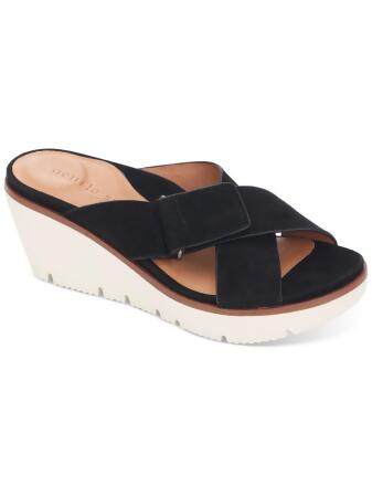 Gentle souls slip on new arrivals