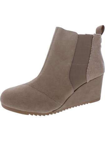 Toms store wedge pumps