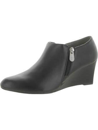 Adrienne vittadini midge wedge boots best sale