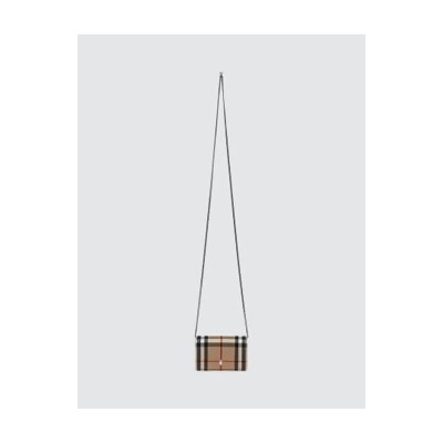 burberry card