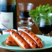 《Johnsonville》14OZ巧達乳酪香腸 (6條入) 《Johnsonville》14OZ巧達乳酪香腸 (6條入)